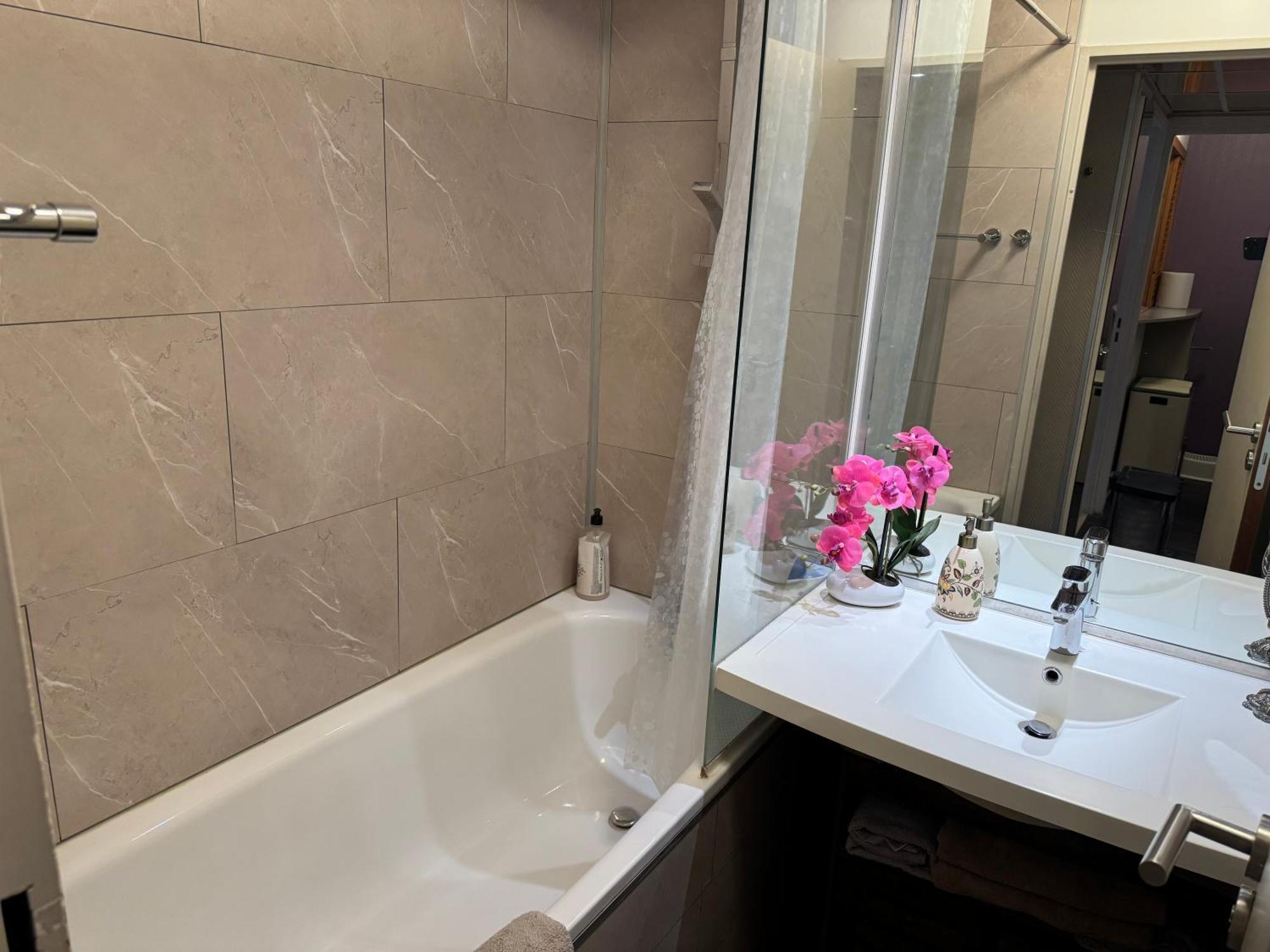 Altamira Aparthotel Иси-ле-Мулино Екстериор снимка