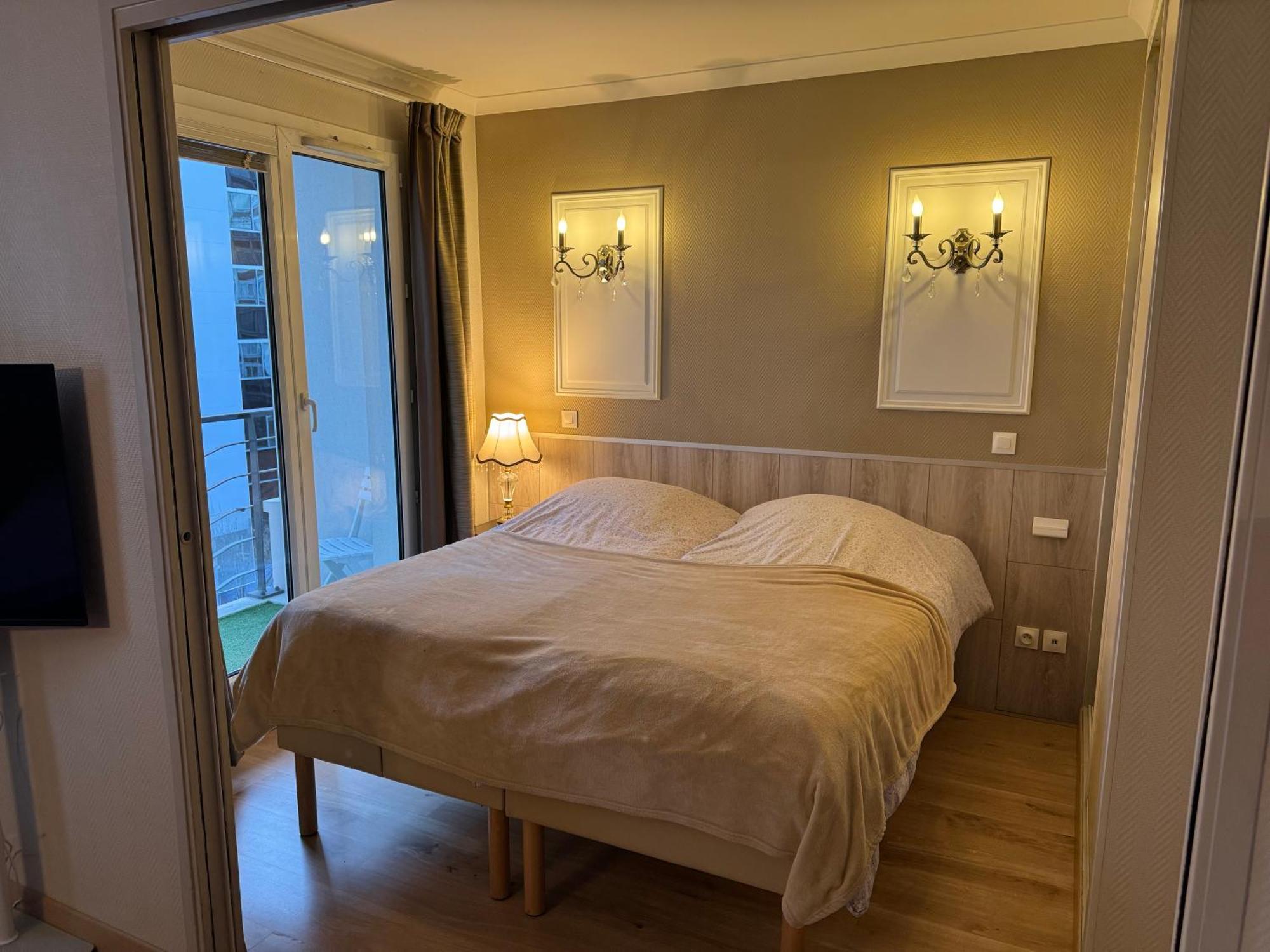 Altamira Aparthotel Иси-ле-Мулино Екстериор снимка